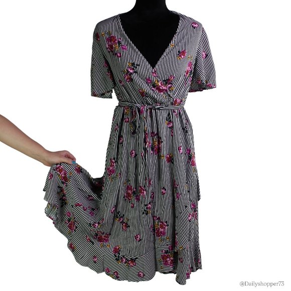 Torrid Women's Striped Floral Short Sleeve Faux Wrap Ruffle Hem Dress - Picture 2 of 8